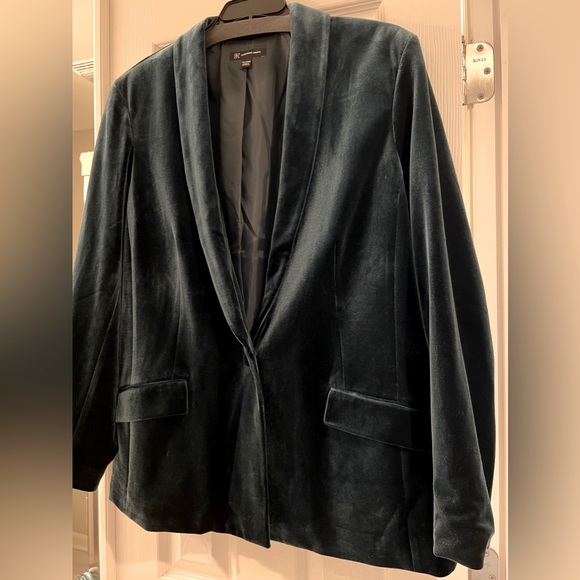 Dark green velvet blazer - Picture 1 of 3